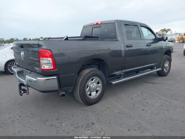 Ram 2500 Tradesman  4x4 6'4 Box Image 4