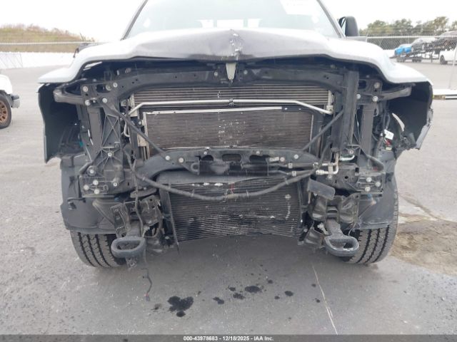 Ram 2500 Tradesman  4x4 6'4 Box Image 8