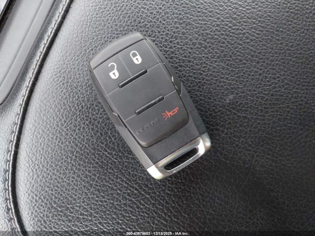 Ram 2500 Tradesman  4x4 6'4 Box Image 15