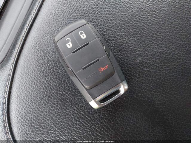 Ram 2500 Tradesman  4x4 6'4 Box Image 15