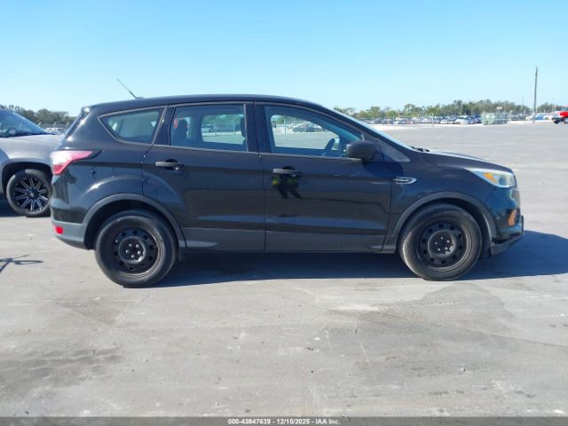 Ford Escape S Image 15