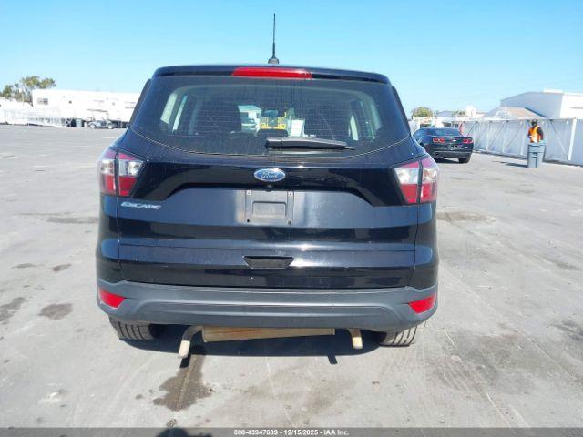 Ford Escape S Image 16