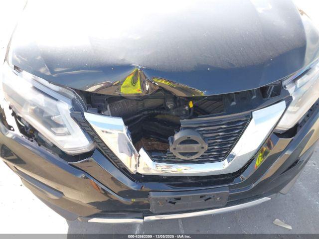 Nissan Rogue Sv Image 6