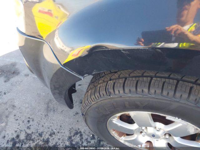 Ford Escape Limited Image 11