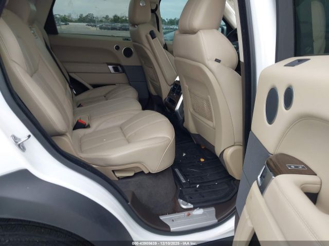 Land Rover Range Rover Sport 3.0l V6 Supercharged Hse Image 7