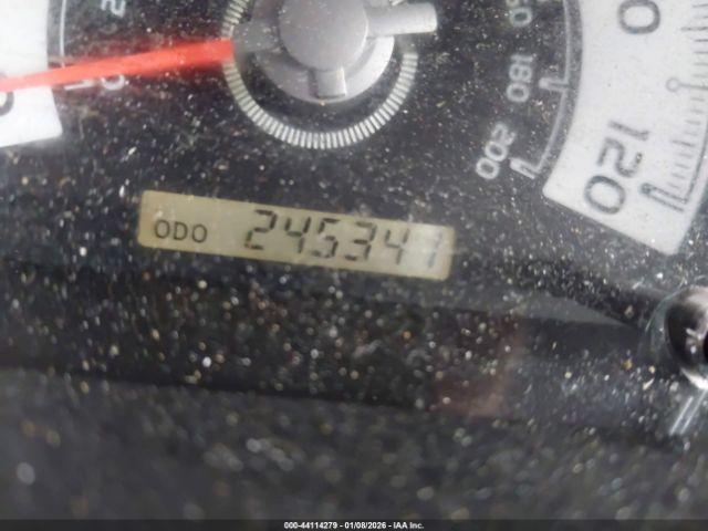 Toyota FJ Cruiser Image 8