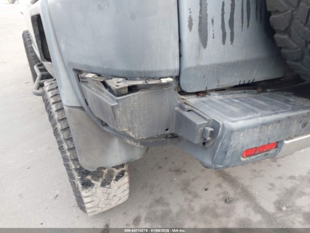 Toyota FJ Cruiser Image 3