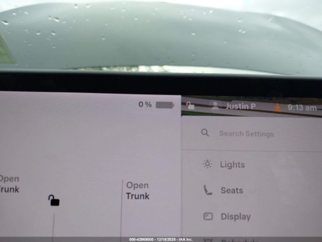 Tesla Model Y Long Range Dual Motor All-wheel Drive Image 13