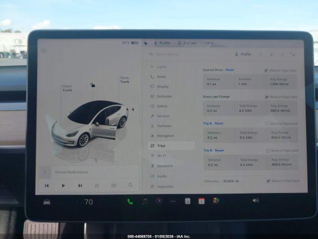 Tesla Model 3 Rear-wheel Drive Image 10