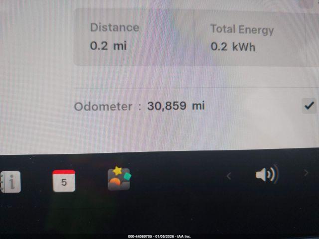 Tesla Model 3 Rear-wheel Drive Image 20