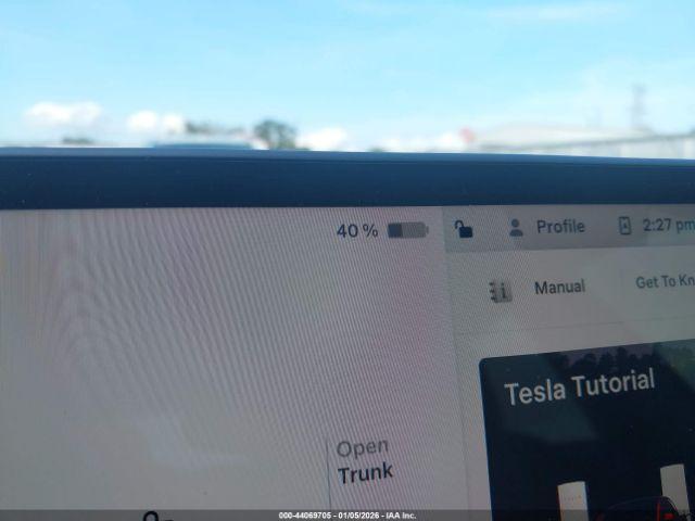 Tesla Model 3 Rear-wheel Drive Image 13
